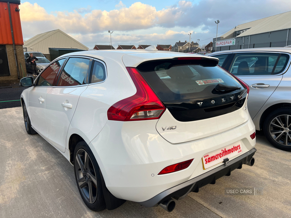 Volvo V40 DIESEL HATCHBACK in Antrim