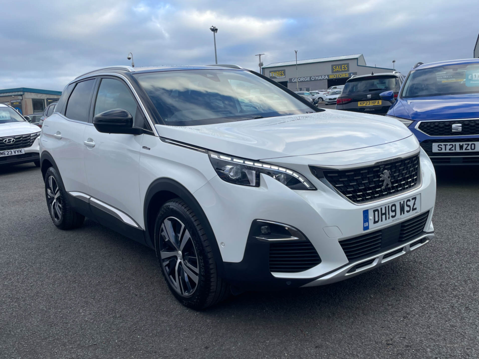 Peugeot 3008 DIESEL ESTATE in Derry / Londonderry