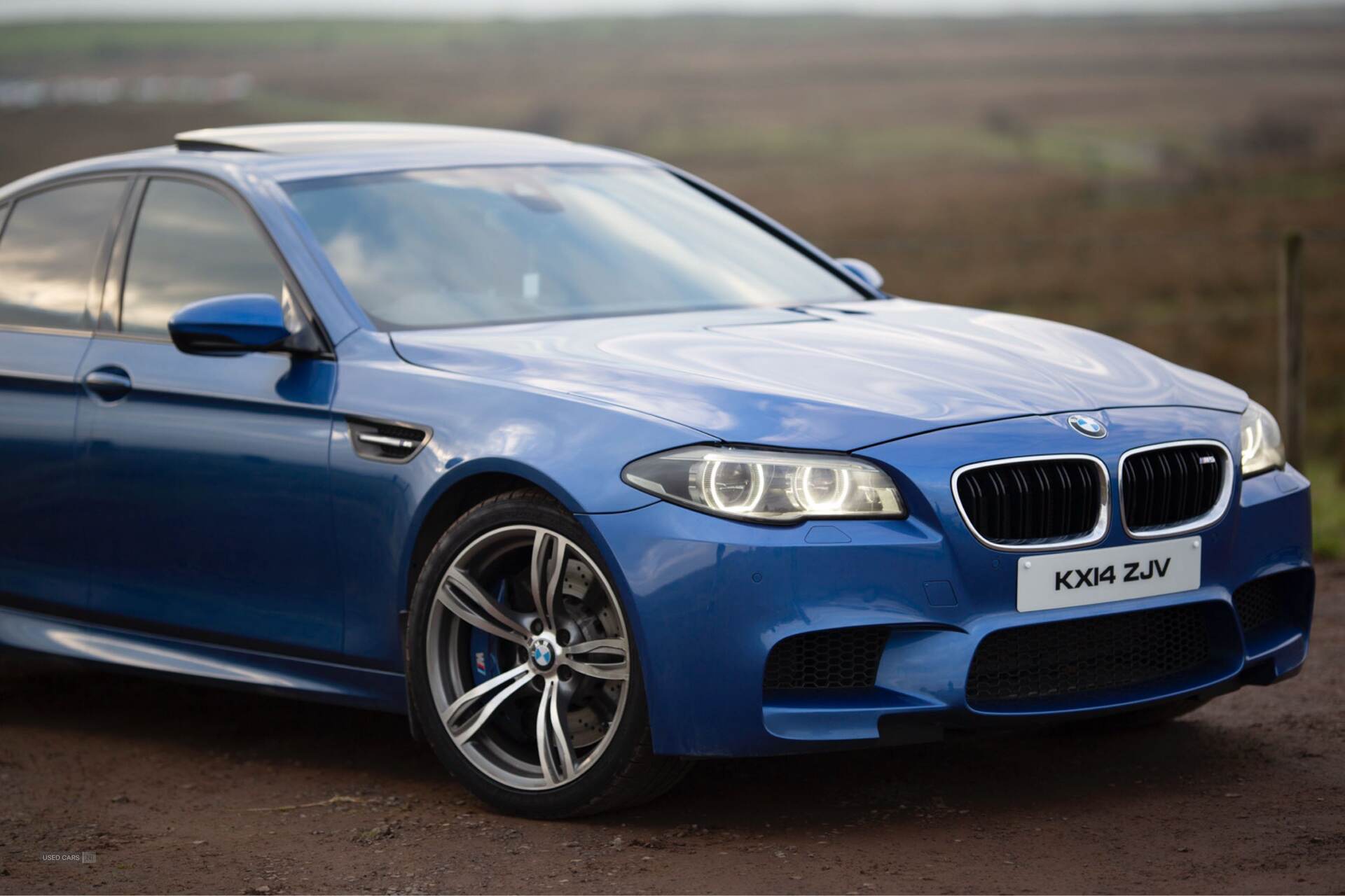 Apr 2014 BMW M5 M5 4dr DCT