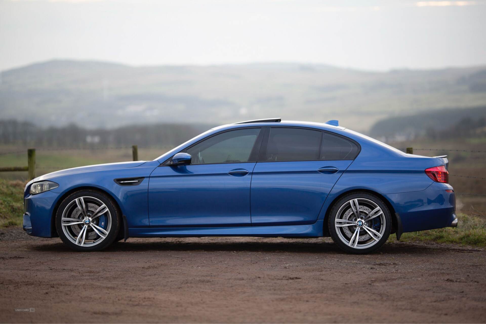 Apr 2014 BMW M5 M5 4dr DCT