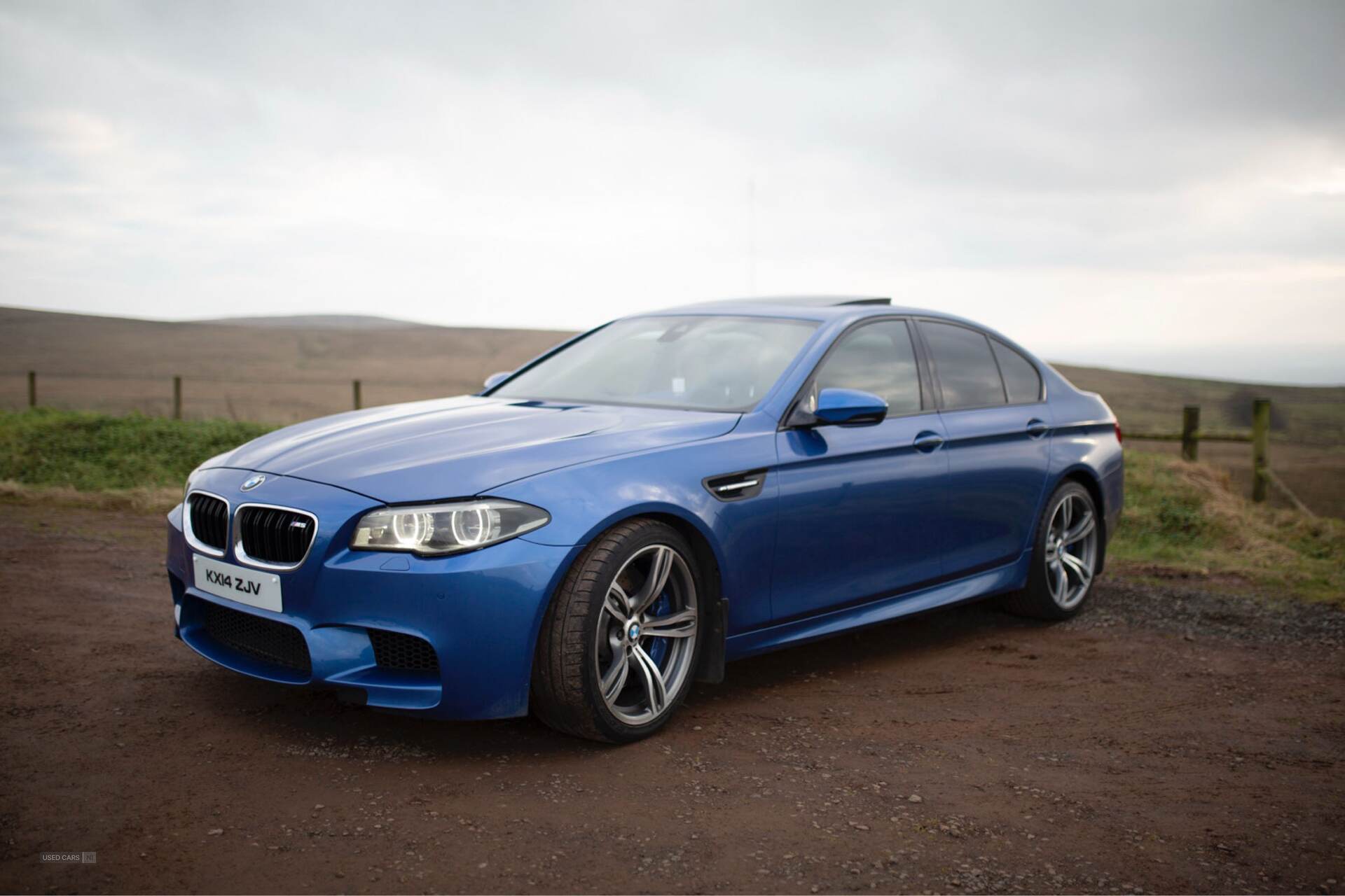 Apr 2014 BMW M5 M5 4dr DCT
