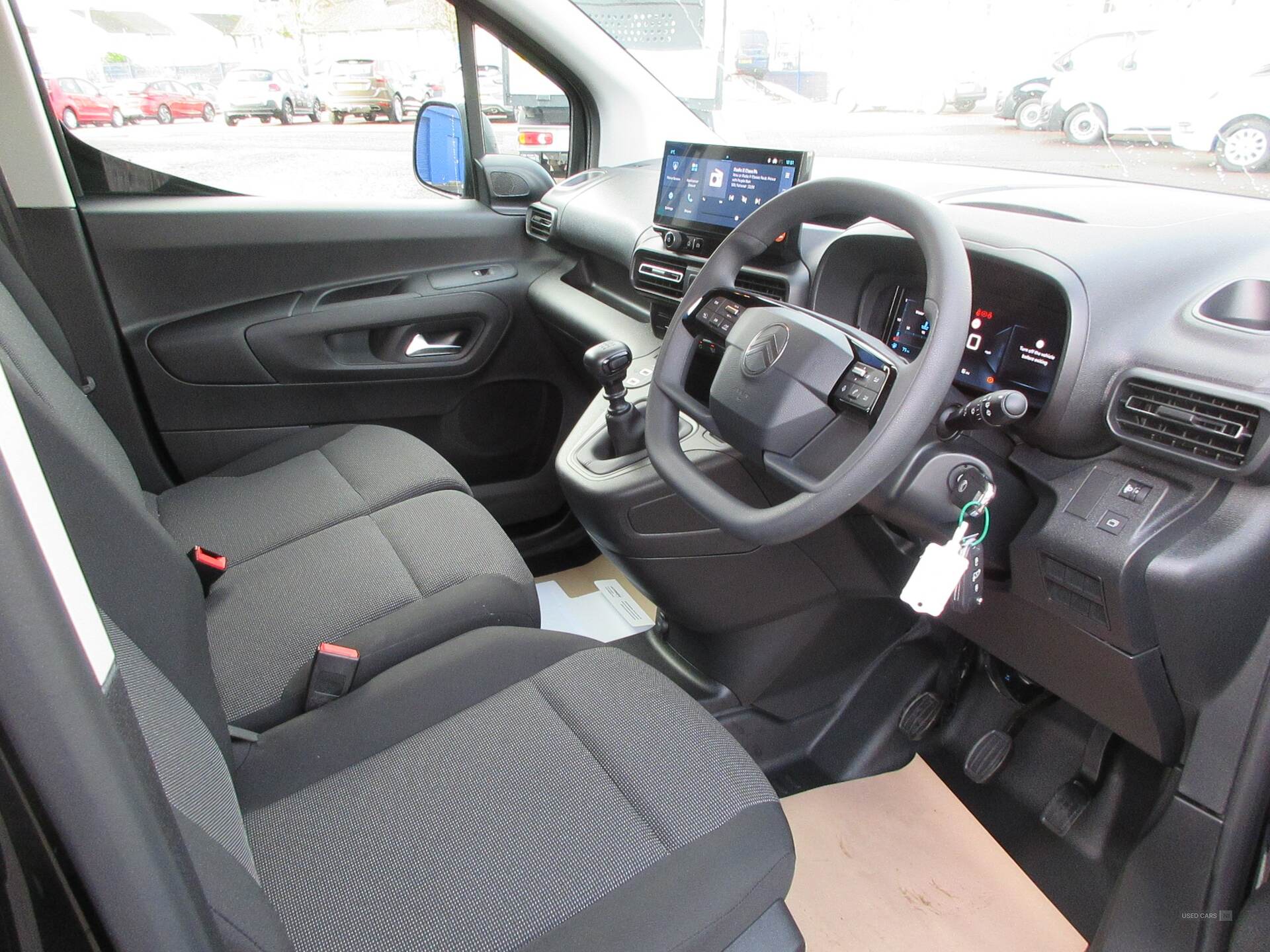 2025 Citroen Berlingo ENTERPRISE 100 ENTERPRISE 100 BERLINGO ENTERPRISE BHDI 100 SPARE WHEEL , 3 SEATS