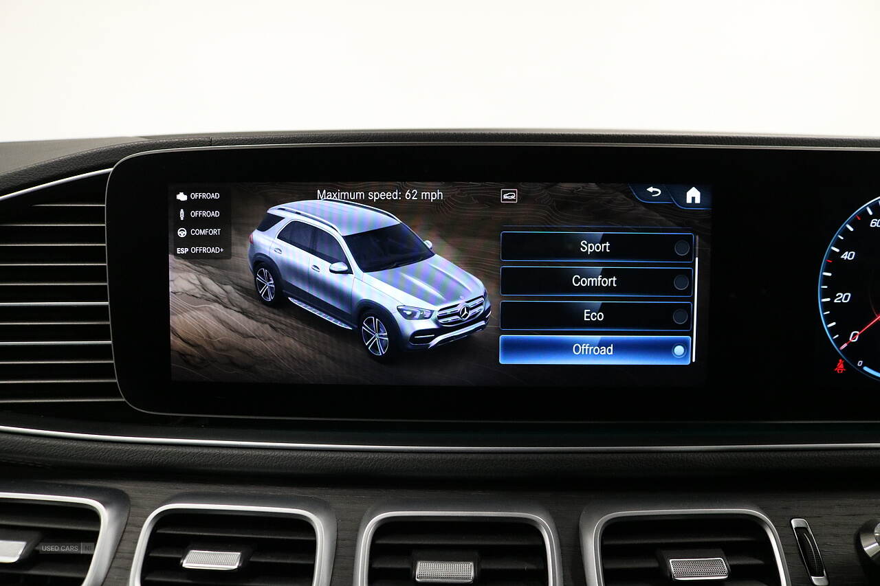 Jul 2020 Mercedes-Benz GLE GLE 400d 4Matic AMG Line Prem + 5dr 9G-Tron [7 St]