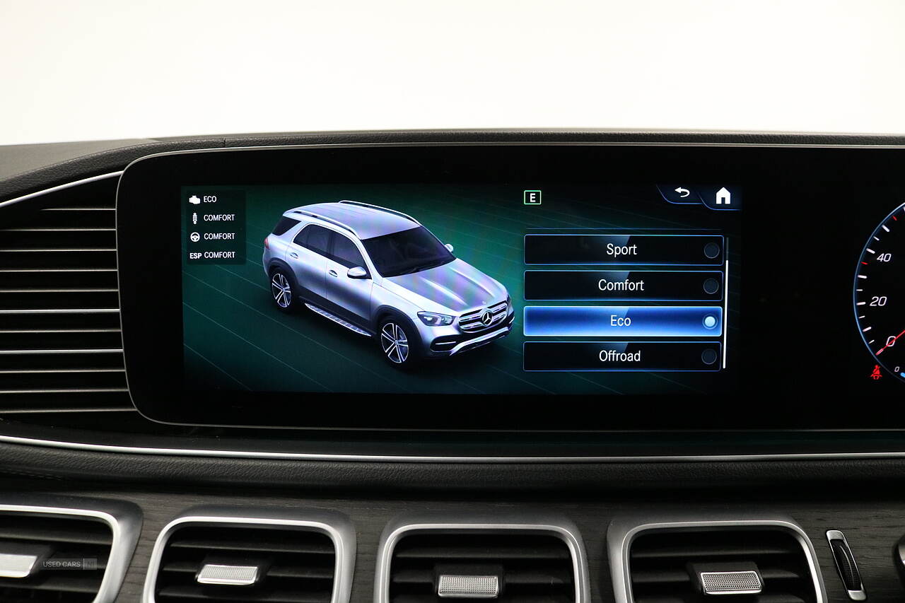 Jul 2020 Mercedes-Benz GLE GLE 400d 4Matic AMG Line Prem + 5dr 9G-Tron [7 St]