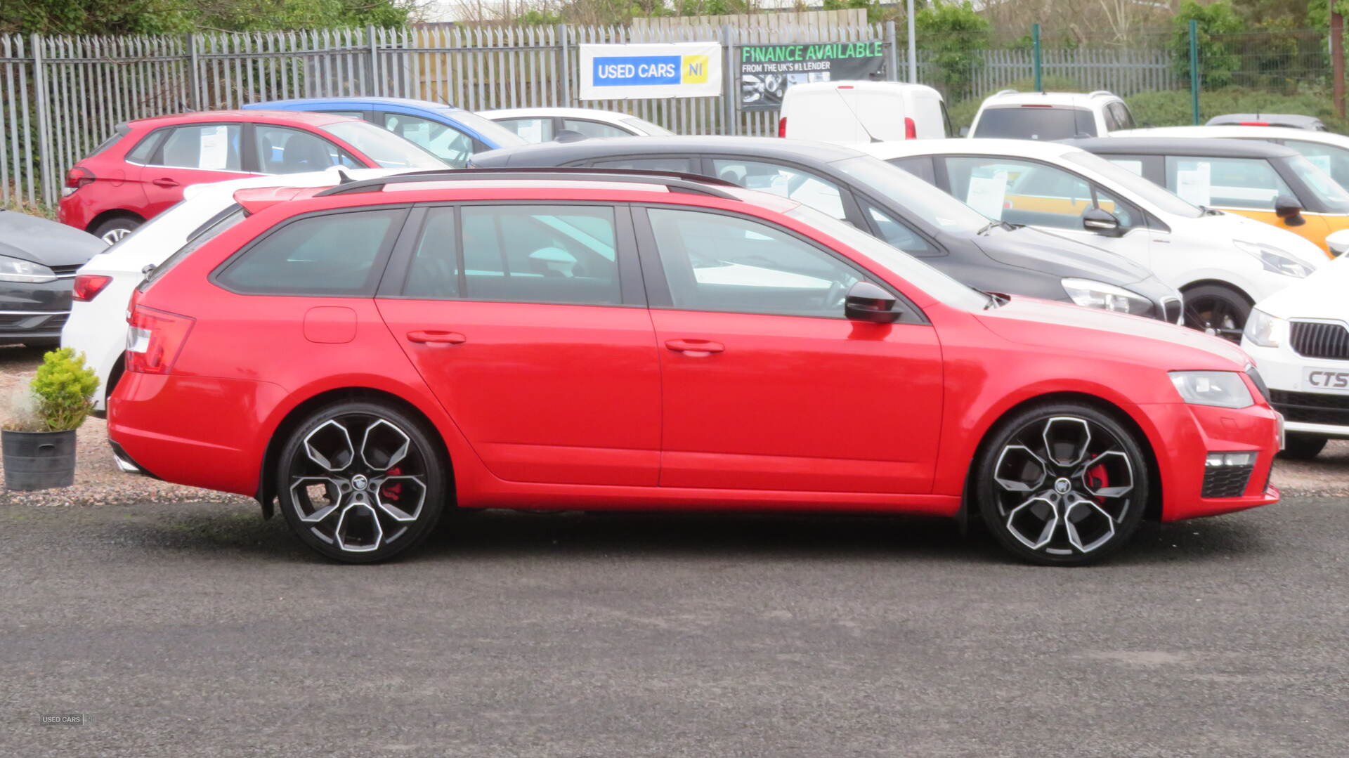 Skoda Octavia DIESEL ESTATE in Derry / Londonderry