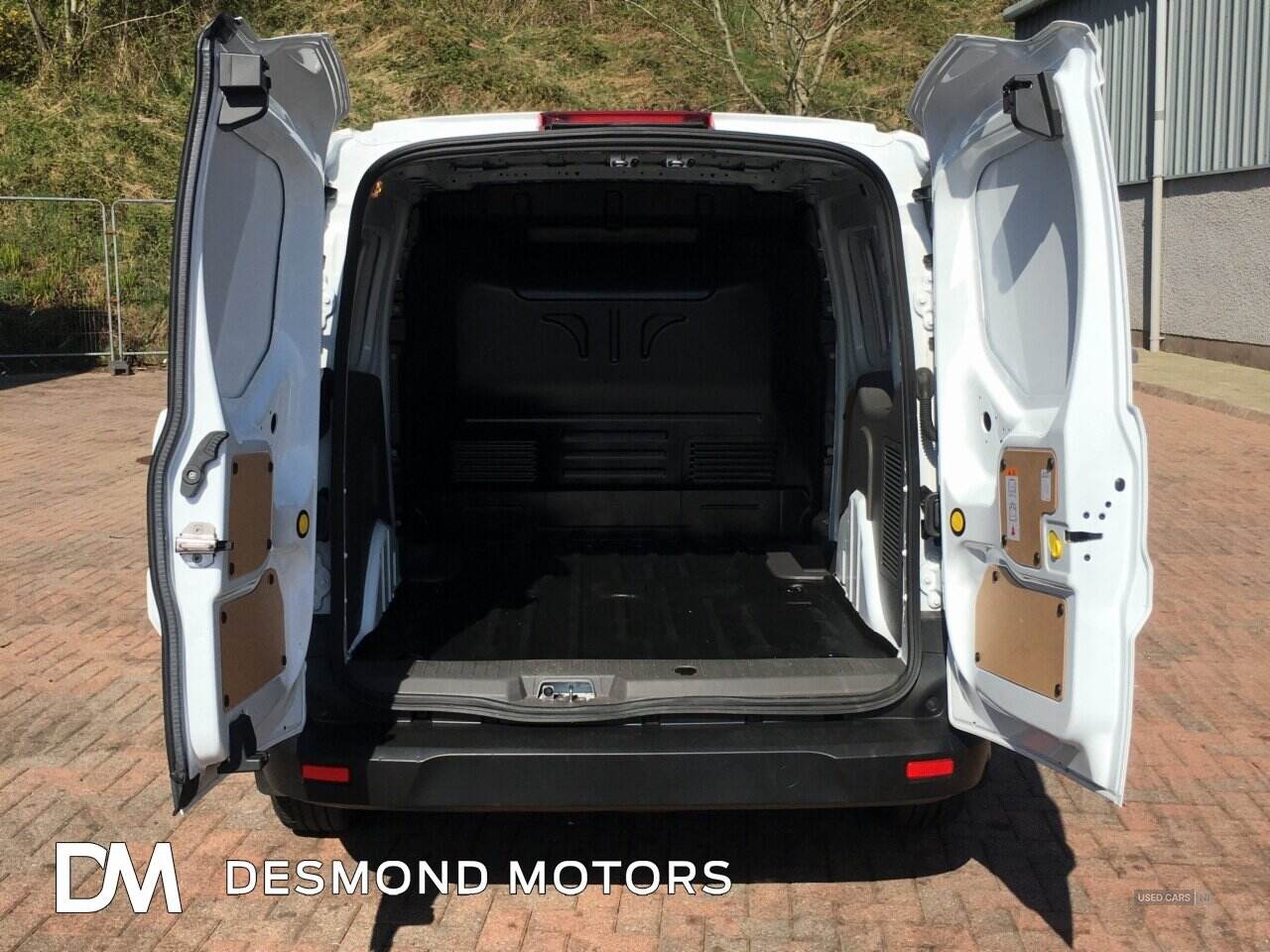 Sep 2024 Ford Transit Connect 1.5 EcoBlue 75ps Leader Van