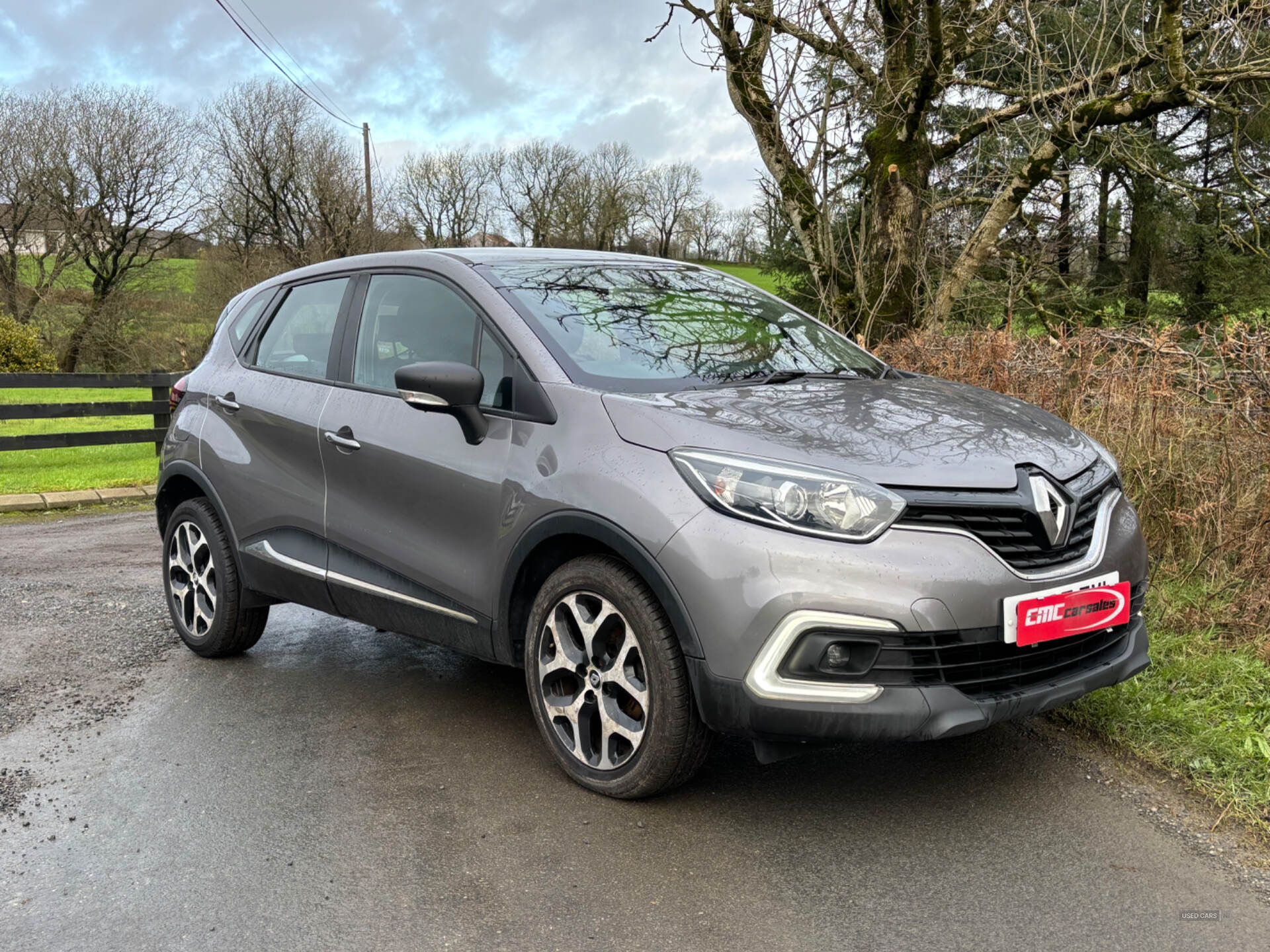 Renault Captur DIESEL HATCHBACK in Tyrone