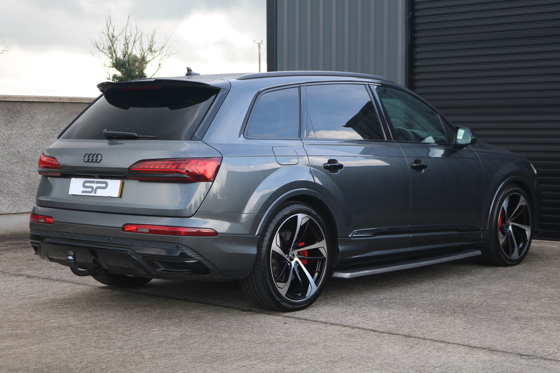 Car Thumbnail 7