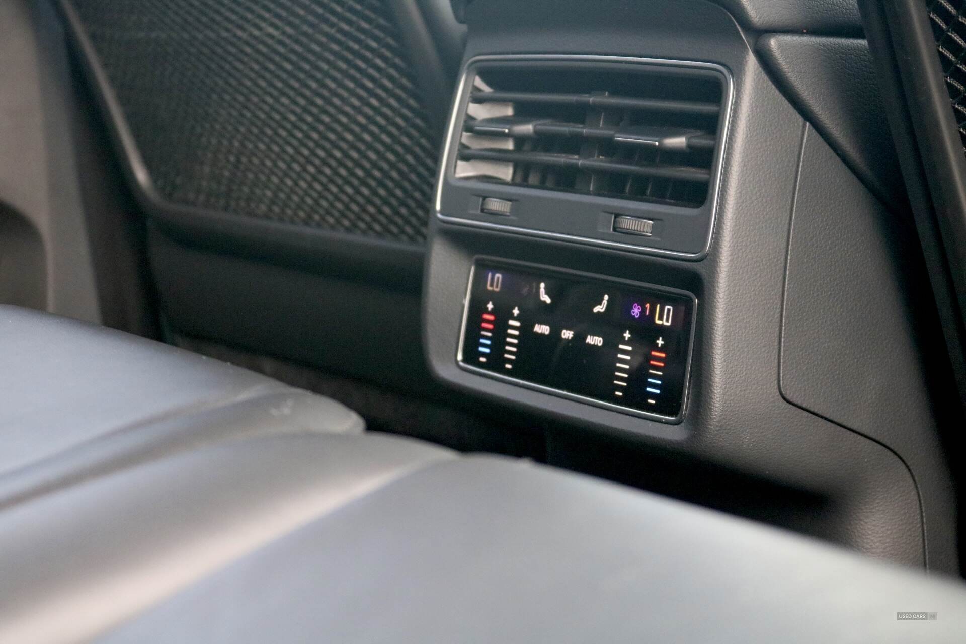 Car Thumbnail 17