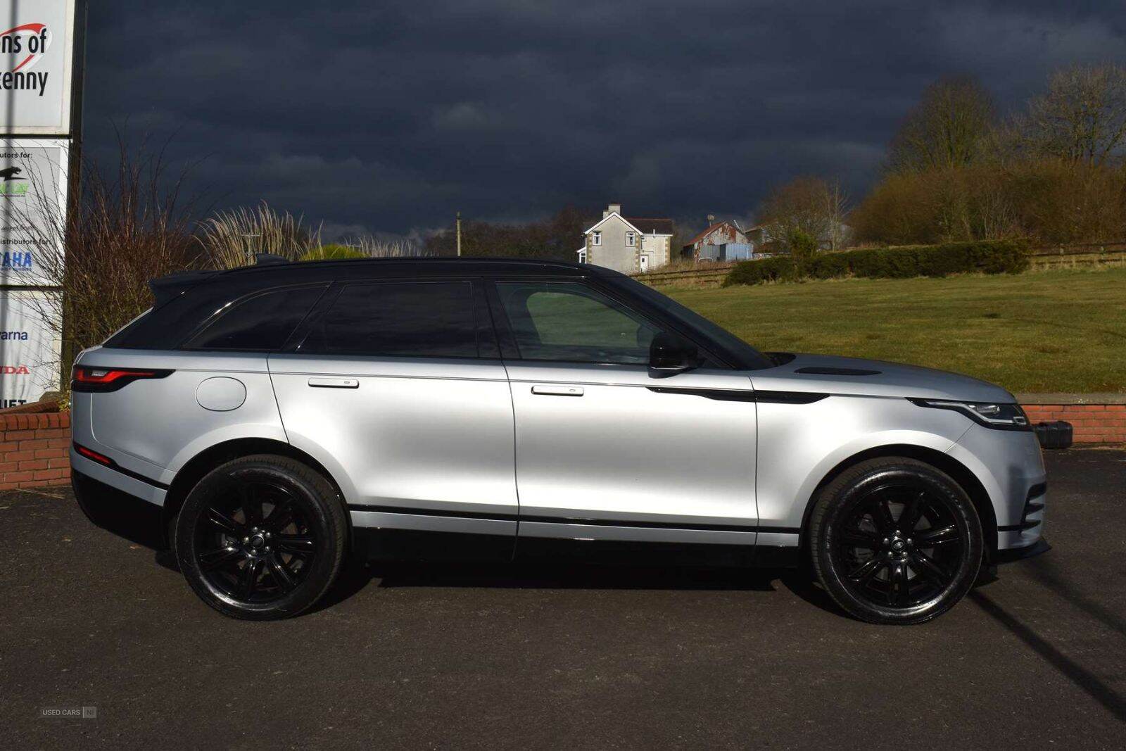 Jul 2022 Land Rover Range Rover Velar 2.0 D200 Edition 5dr Auto