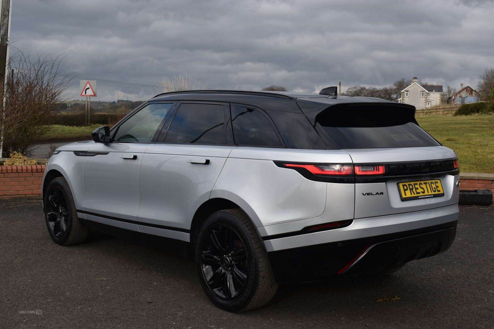 Jul 2022 Land Rover Range Rover Velar 2.0 D200 Edition 5dr Auto