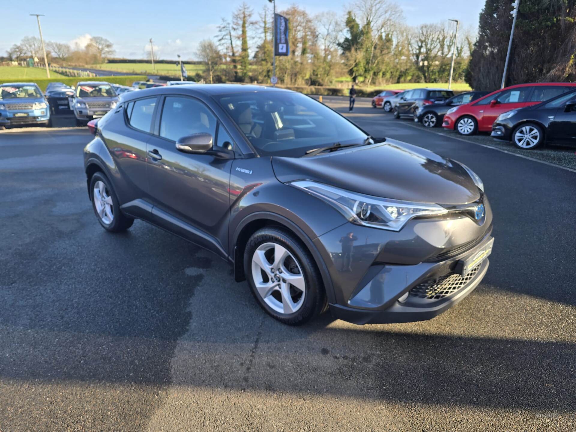 Jan 2018 Toyota C-HR 1.8 Hybrid Icon 5dr CVT
