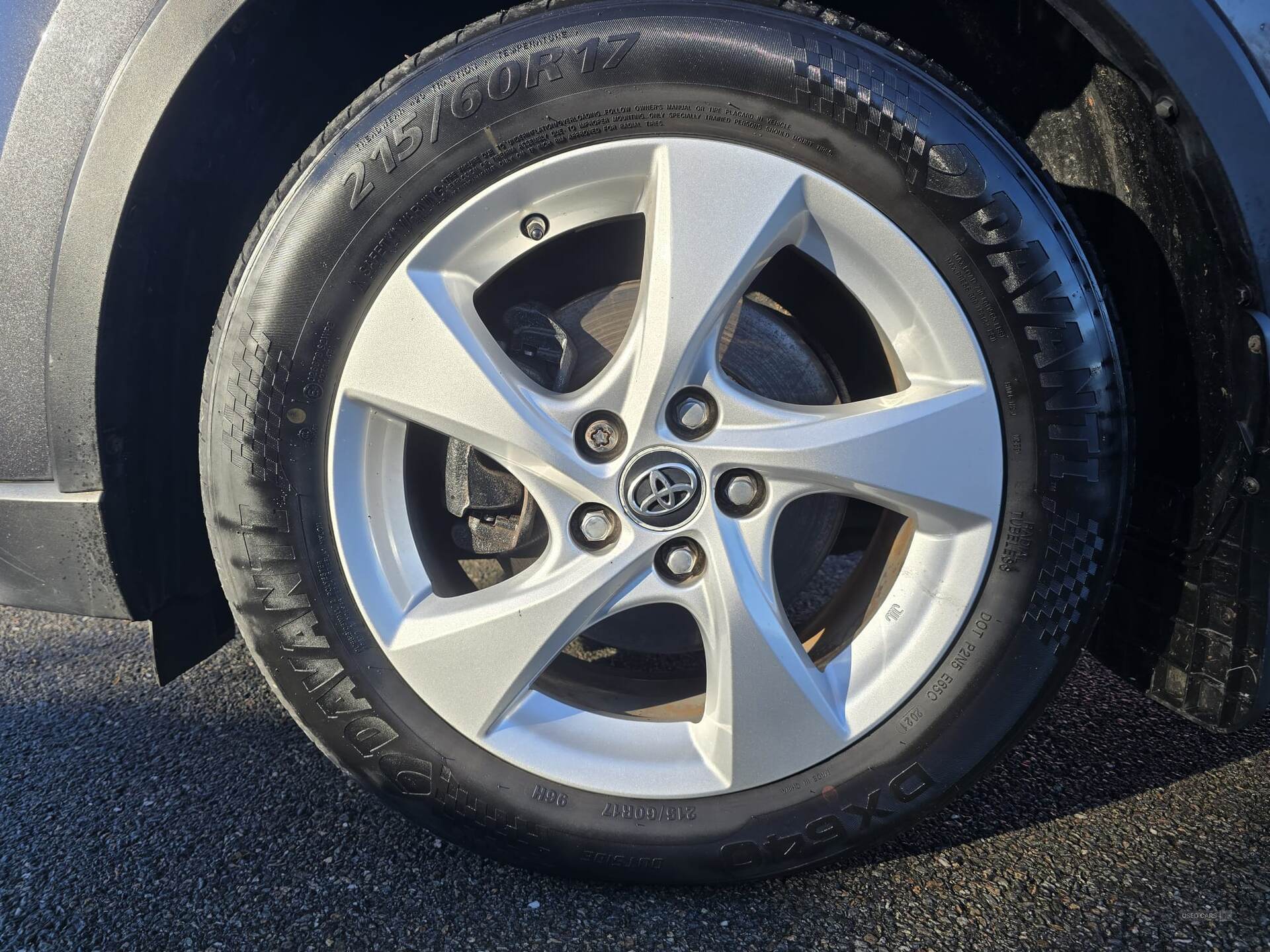 Jan 2018 Toyota C-HR 1.8 Hybrid Icon 5dr CVT