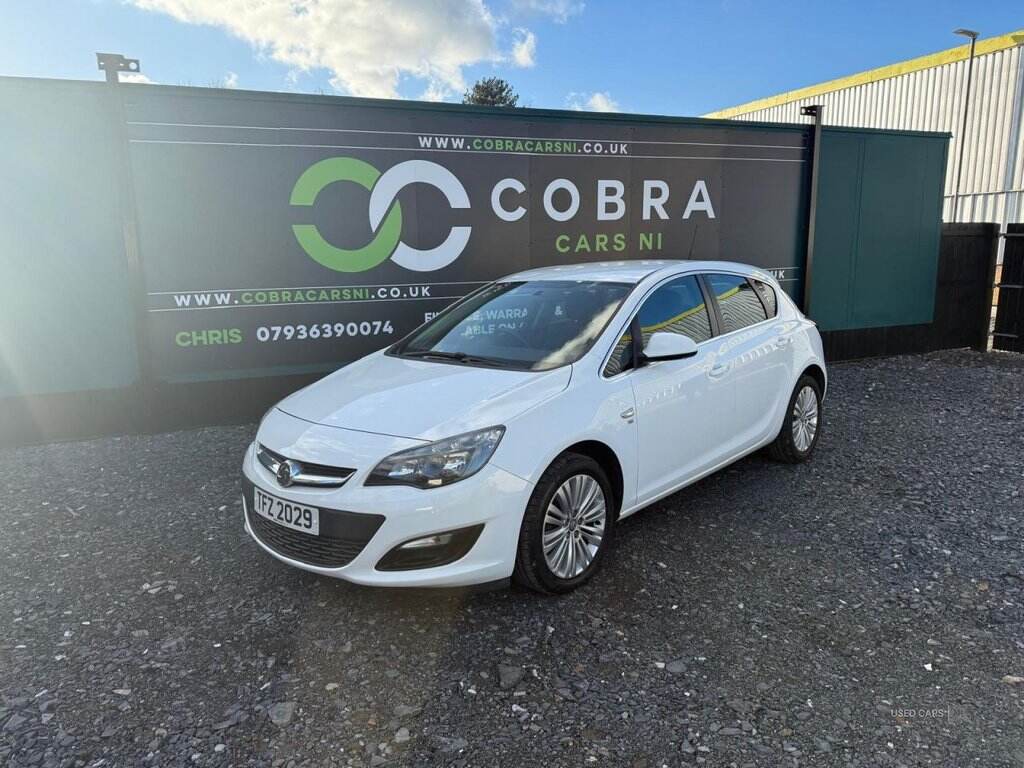 Jun 2014 Vauxhall Astra 1.4i 16V Excite 5dr