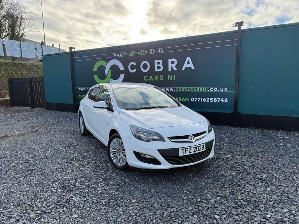 Jun 2014 Vauxhall Astra 1.4i 16V Excite 5dr