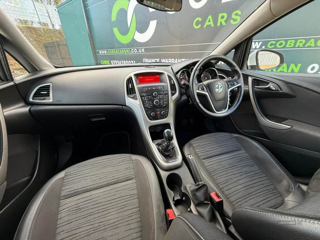 Jun 2014 Vauxhall Astra 1.4i 16V Excite 5dr