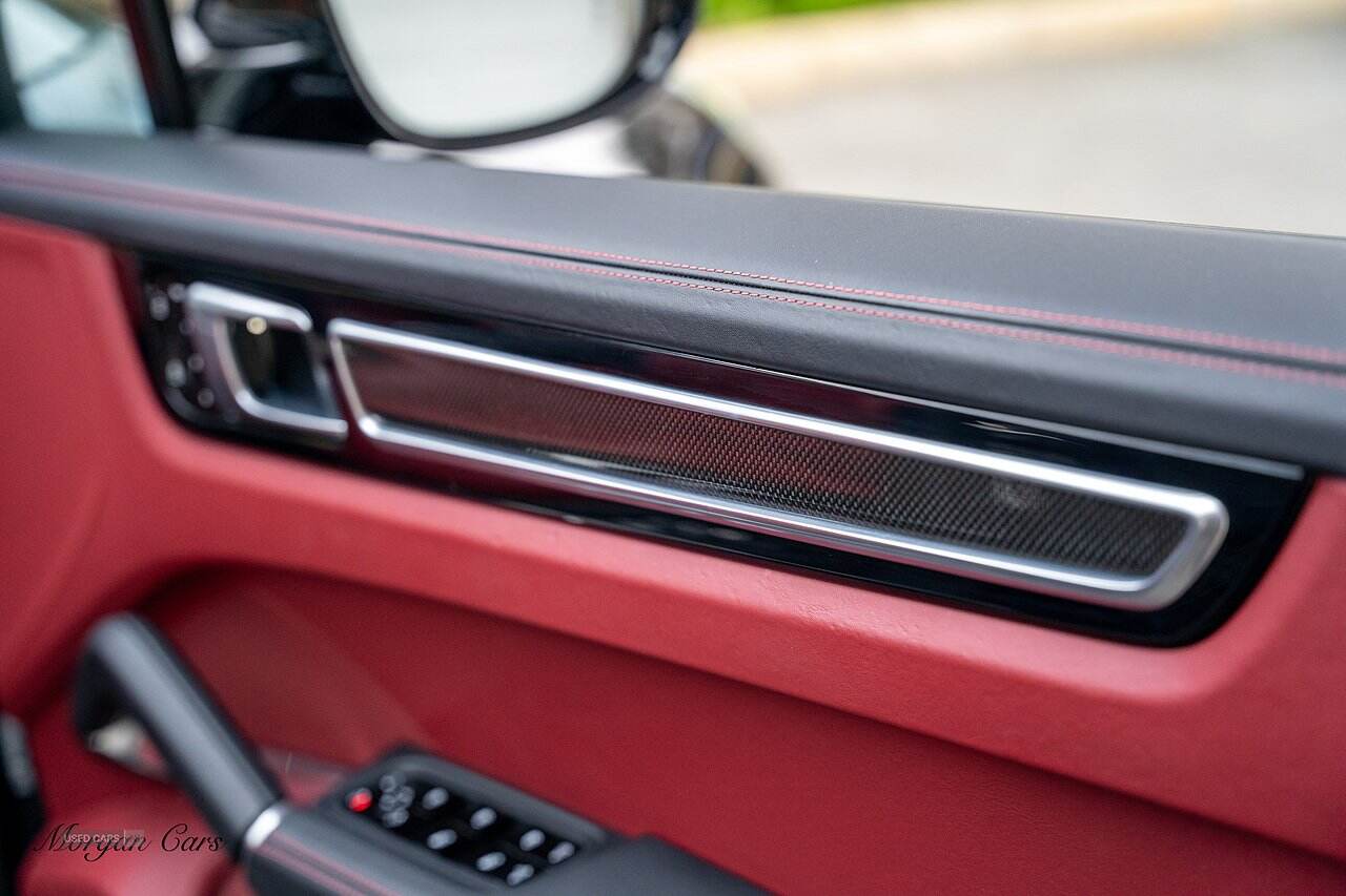 May 2019 Porsche Cayenne Turbo 5dr Tiptronic S