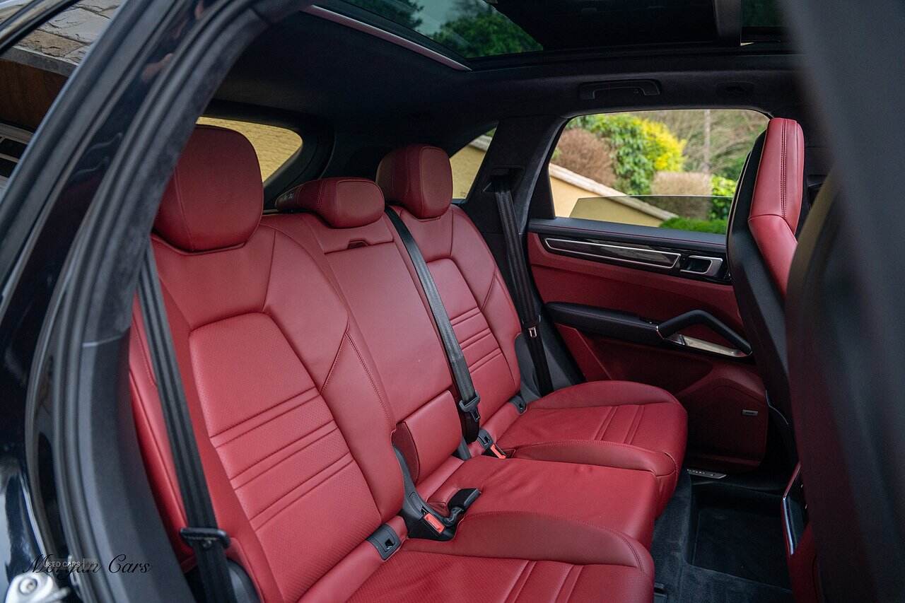 May 2019 Porsche Cayenne Turbo 5dr Tiptronic S