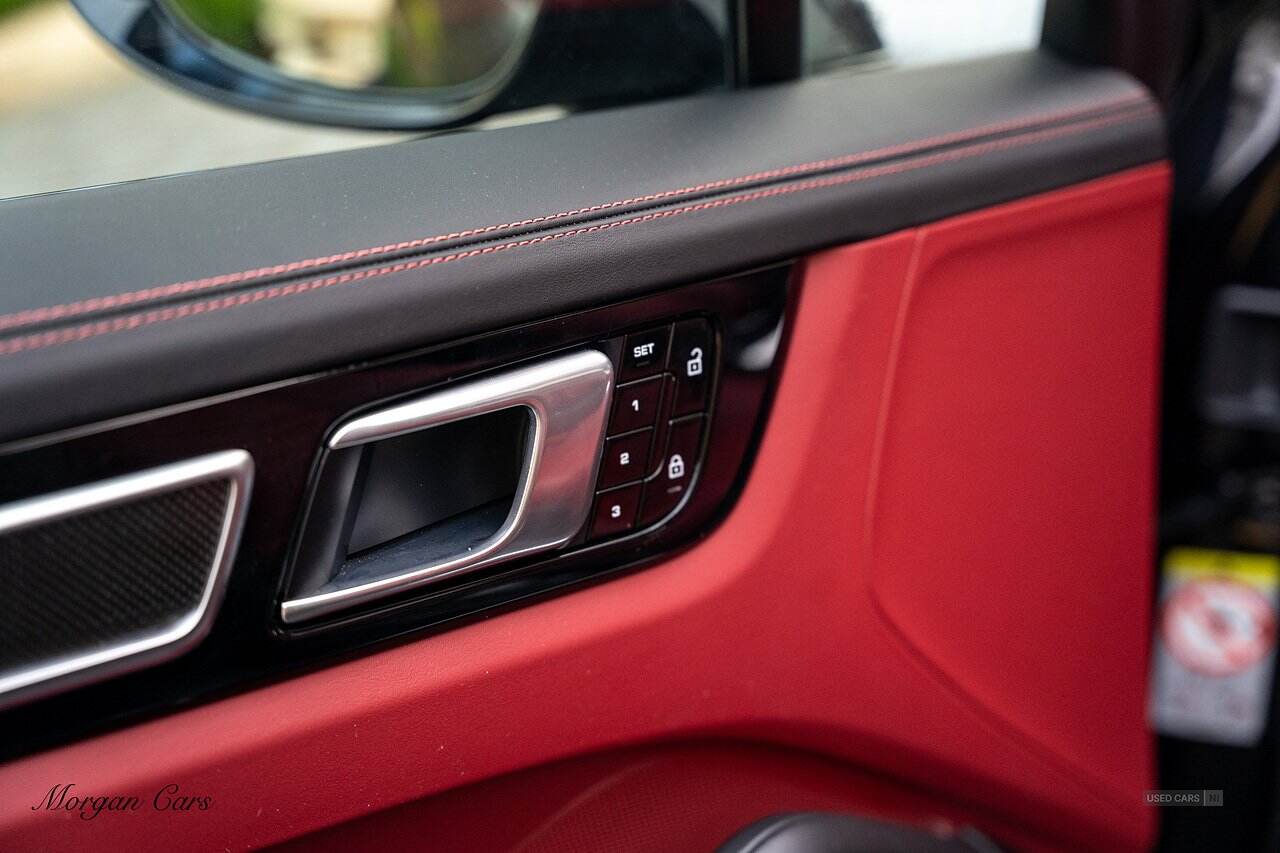 May 2019 Porsche Cayenne Turbo 5dr Tiptronic S