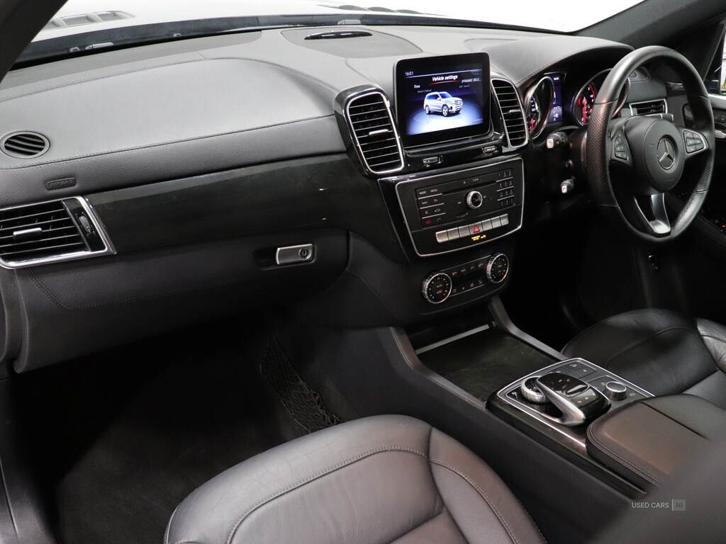 Apr 2019 Mercedes-Benz GLS GLS 350d 4Matic AMG Line 5dr 9G-Tronic