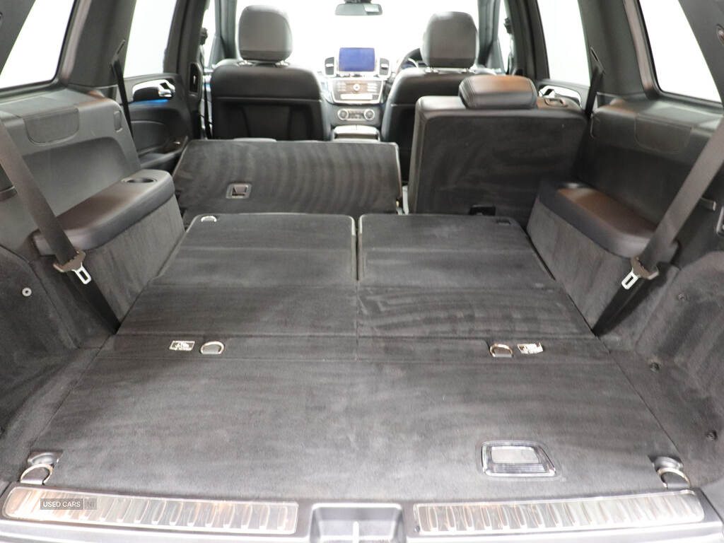Apr 2019 Mercedes-Benz GLS GLS 350d 4Matic AMG Line 5dr 9G-Tronic