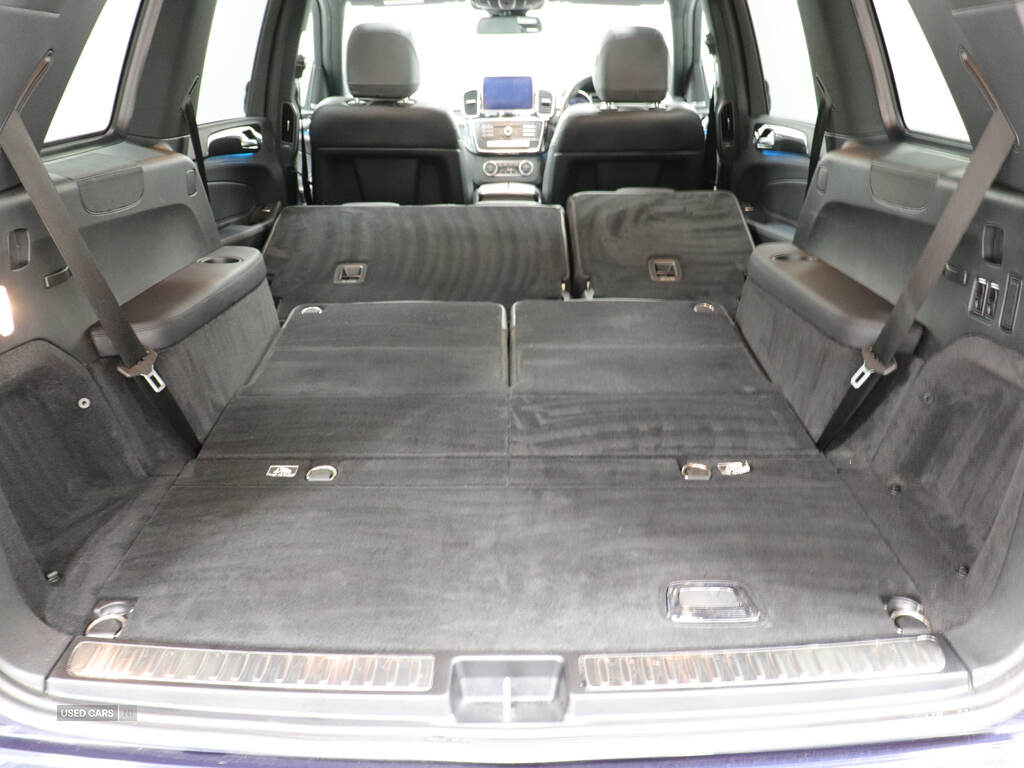 Apr 2019 Mercedes-Benz GLS GLS 350d 4Matic AMG Line 5dr 9G-Tronic