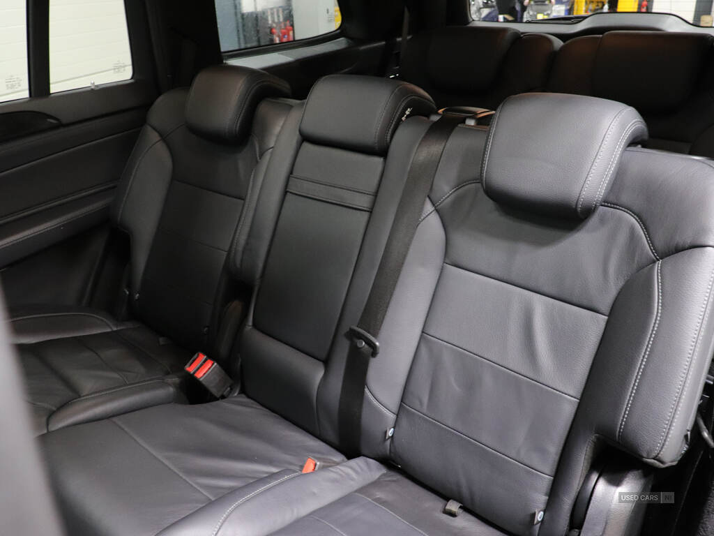 Apr 2019 Mercedes-Benz GLS GLS 350d 4Matic AMG Line 5dr 9G-Tronic
