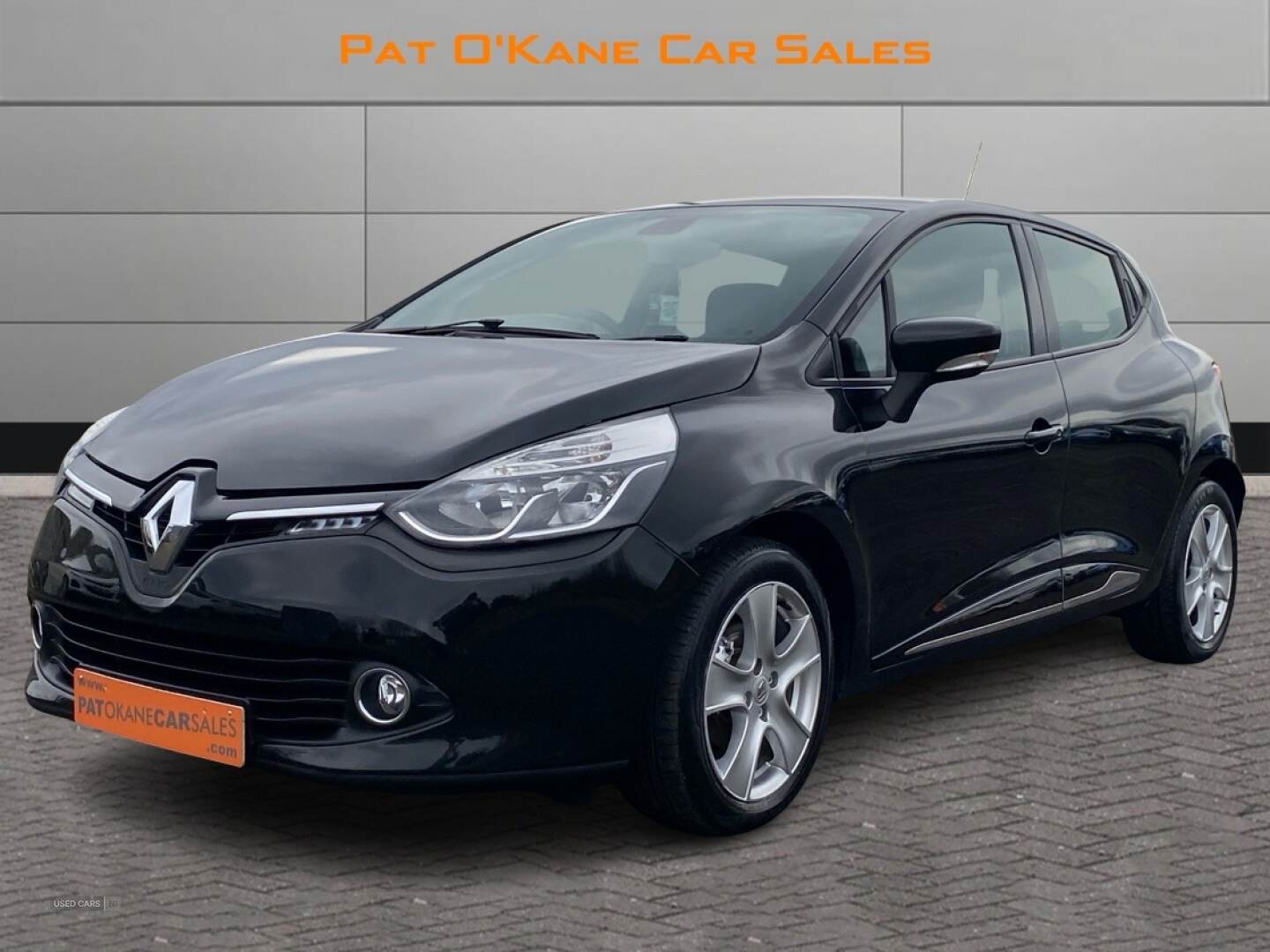 Renault Clio HATCHBACK in Derry / Londonderry