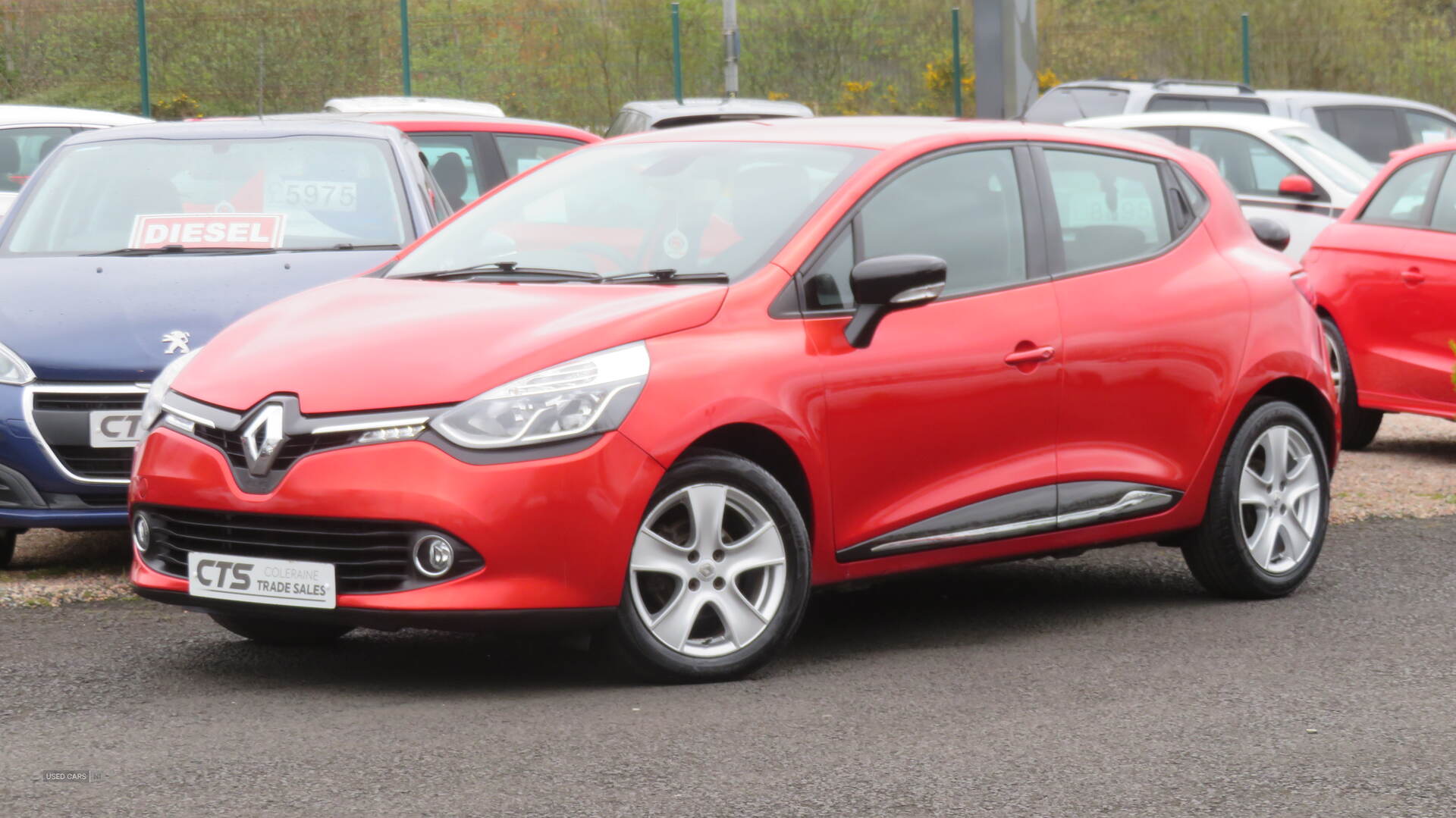 Renault Clio HATCHBACK in Derry / Londonderry