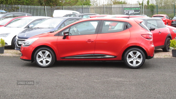 Renault Clio HATCHBACK in Derry / Londonderry