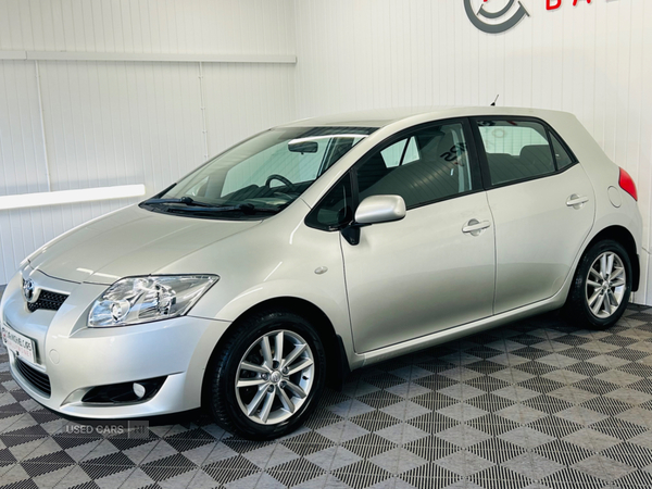 Toyota Auris HATCHBACK in Antrim