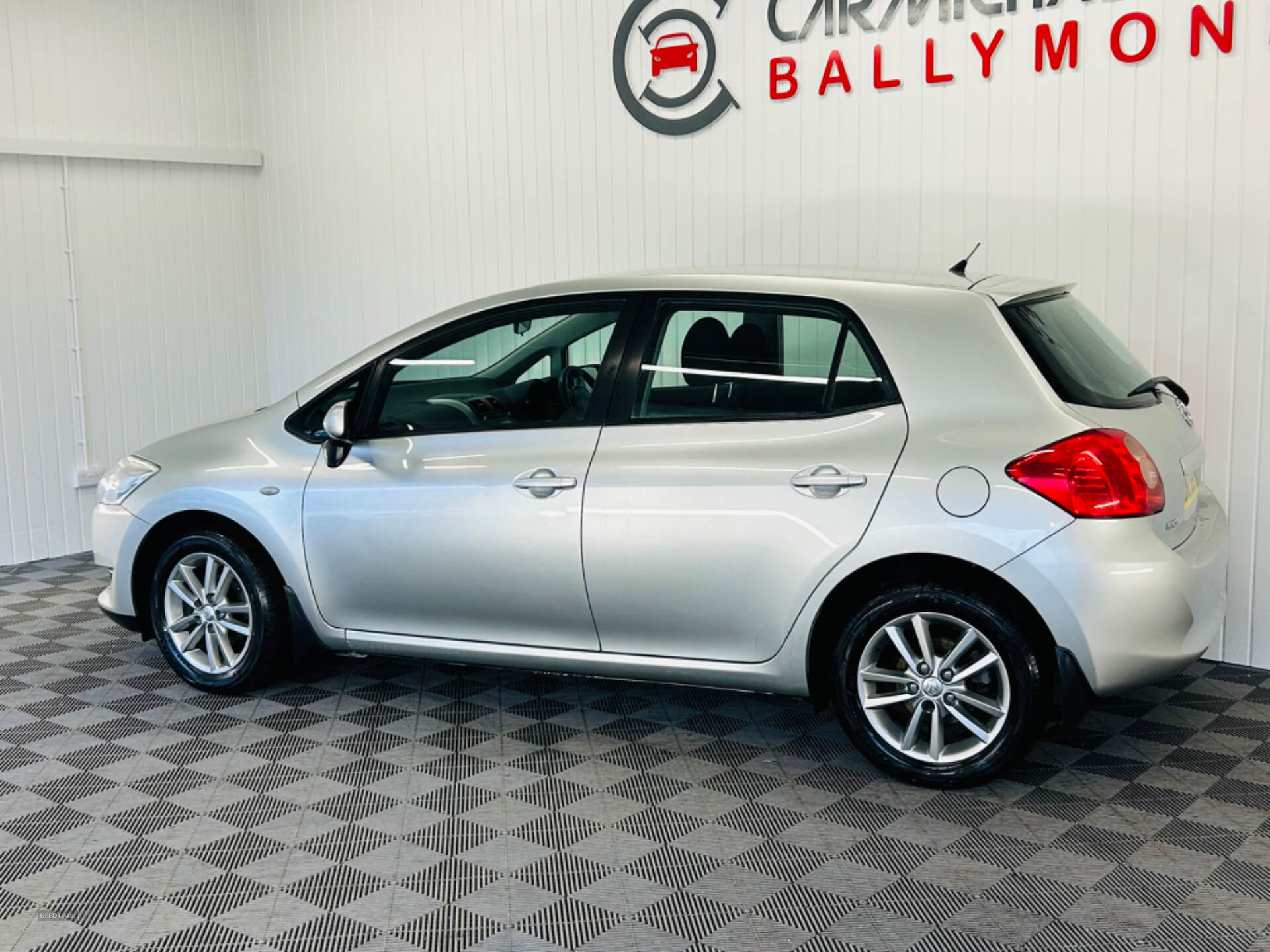 Toyota Auris HATCHBACK in Antrim