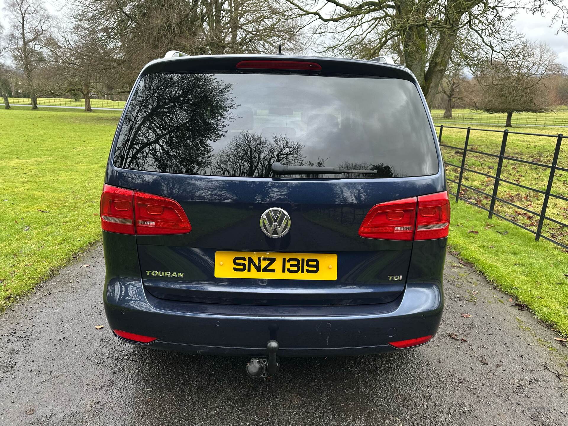 Oct 2012 Volkswagen Touran 1.6 TDI 105 SE 5dr