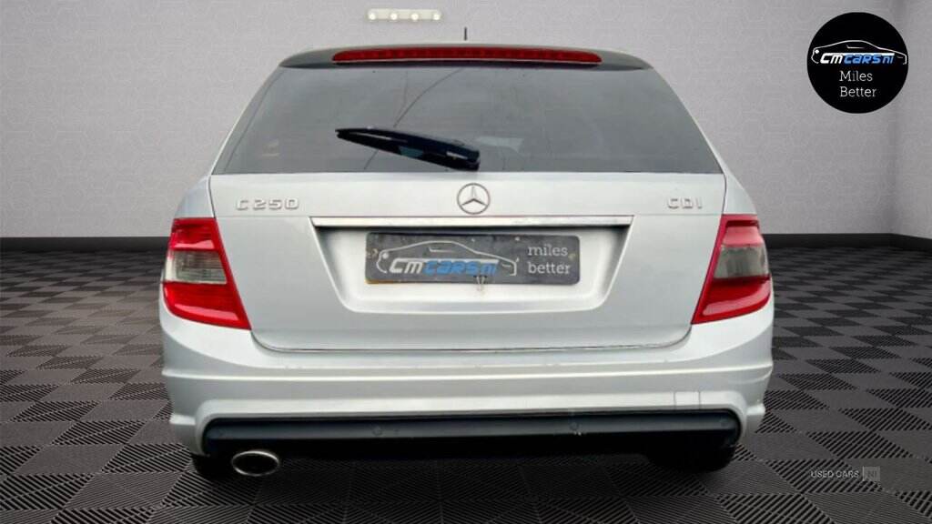 Nov 2009 Mercedes-Benz C-Class C250 CDI BlueEFFICIENCY Sport 5dr Auto