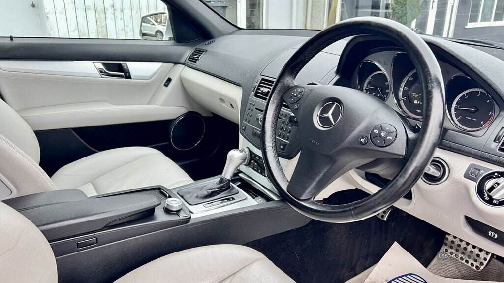 Nov 2009 Mercedes-Benz C-Class C250 CDI BlueEFFICIENCY Sport 5dr Auto