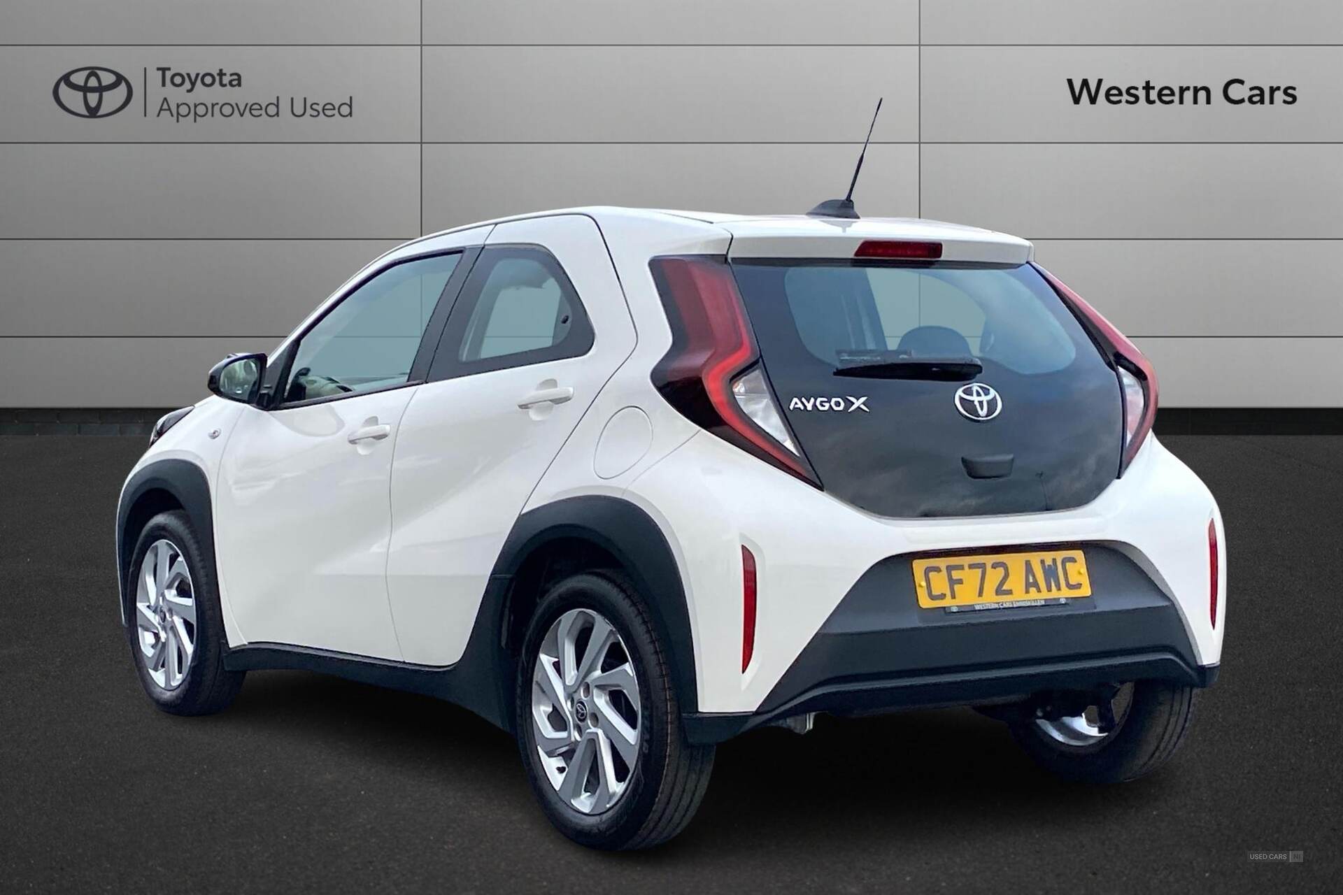 Dec 2022 Toyota Aygo X 1.0 VVT-i Pure 5dr