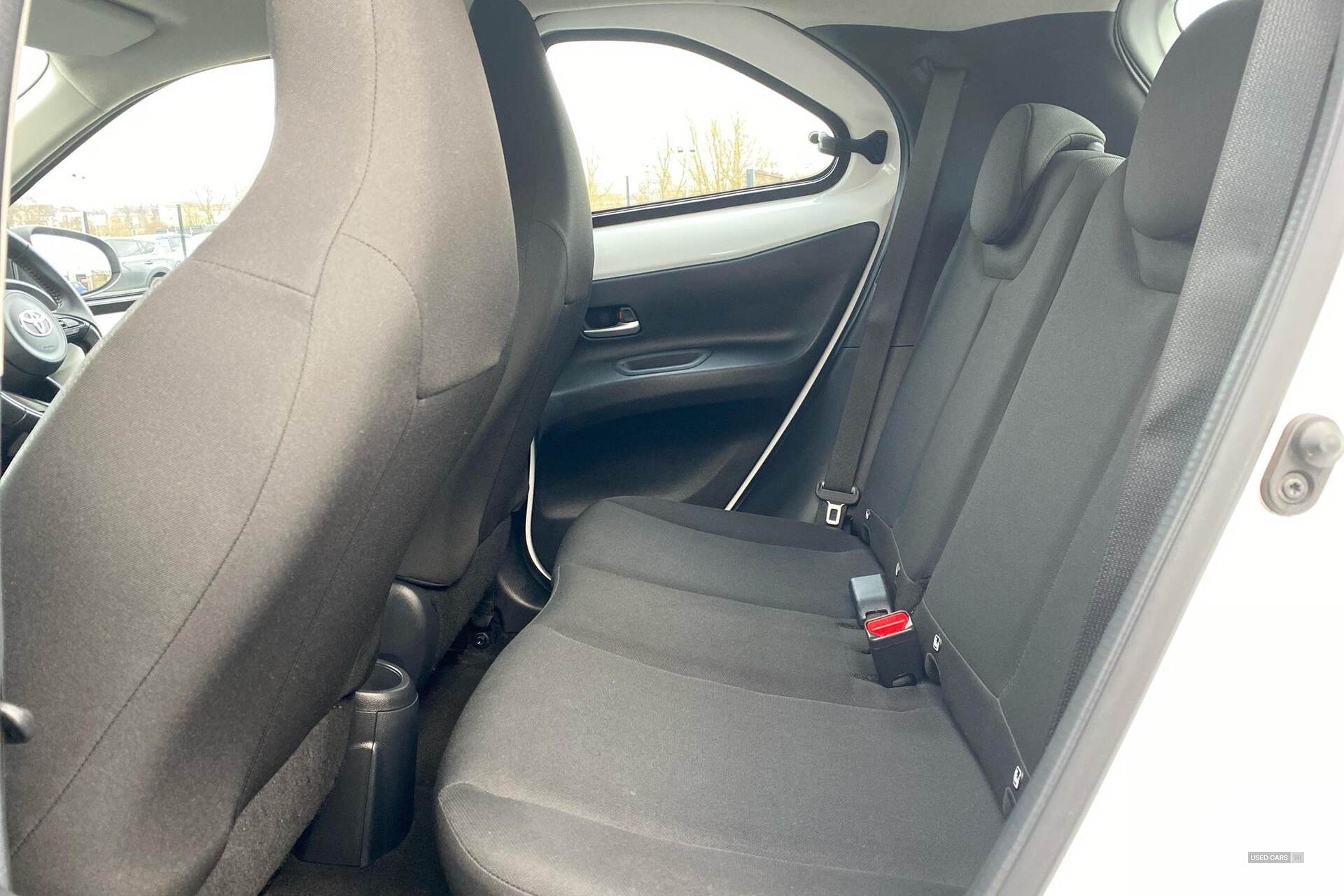 Dec 2022 Toyota Aygo X 1.0 VVT-i Pure 5dr