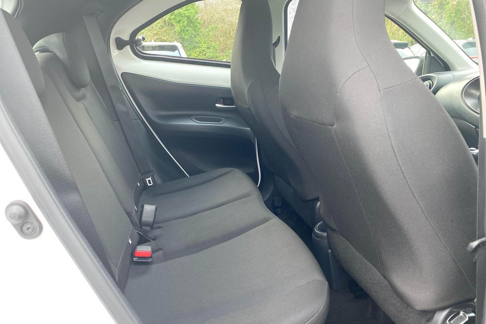 Dec 2022 Toyota Aygo X 1.0 VVT-i Pure 5dr