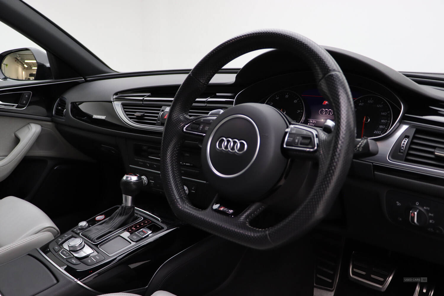 Mar 2017 Audi RS6 4.0T FSI Quattro RS 6 Performance 5dr Tip Auto