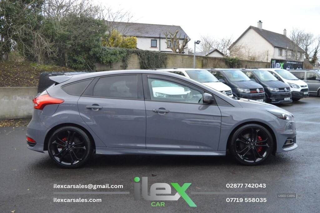 May 2015 Ford Focus 2.0 TDCi 185 ST-3 5dr