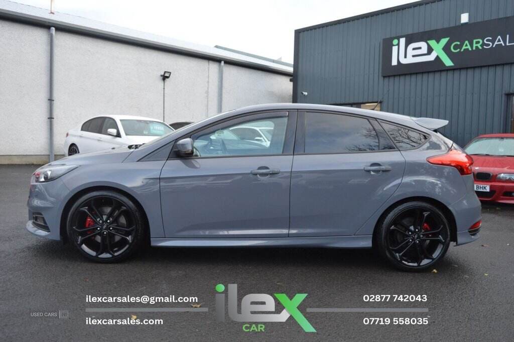 May 2015 Ford Focus 2.0 TDCi 185 ST-3 5dr
