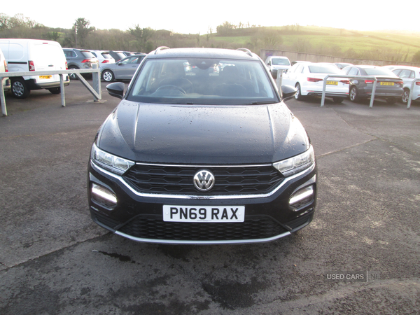 Volkswagen T-Roc DIESEL HATCHBACK in Fermanagh