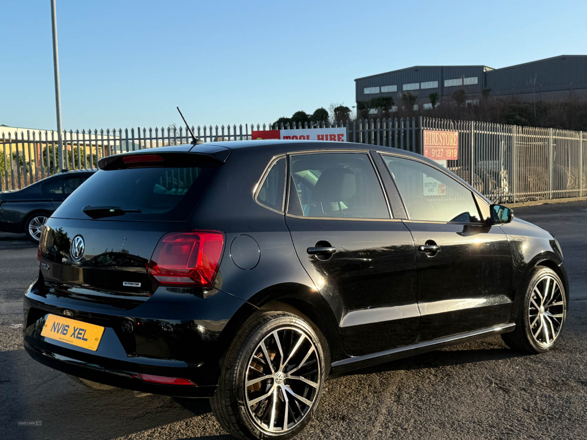 Volkswagen Polo HATCHBACK in Down