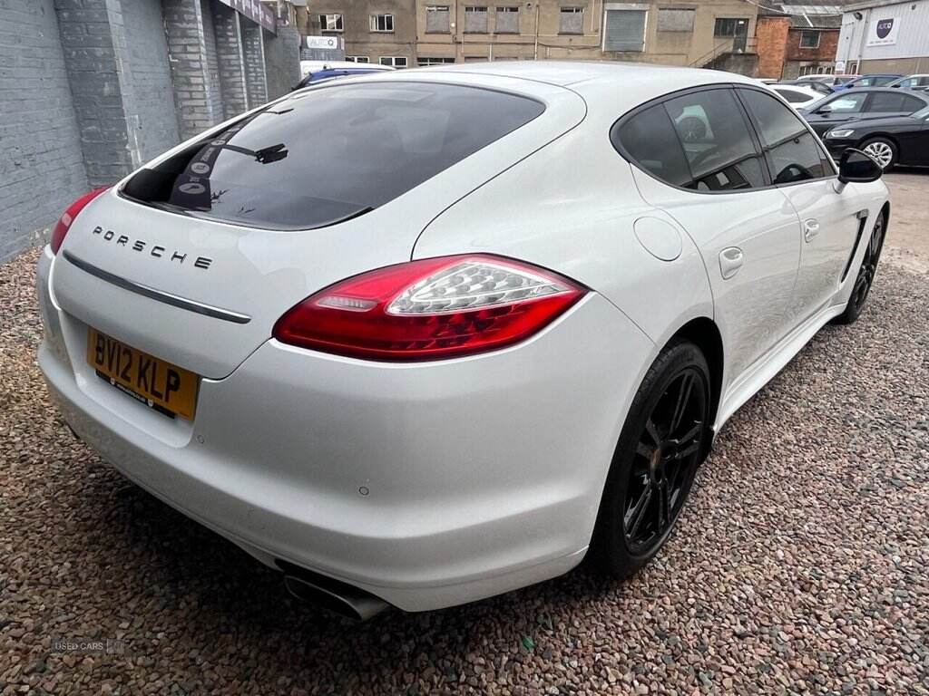 Apr 2012 Porsche Panamera 3.0 V6 Diesel 4dr Tiptronic S