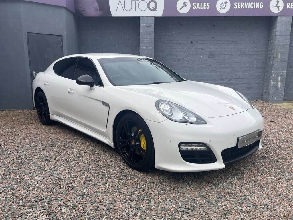 Apr 2012 Porsche Panamera 3.0 V6 Diesel 4dr Tiptronic S