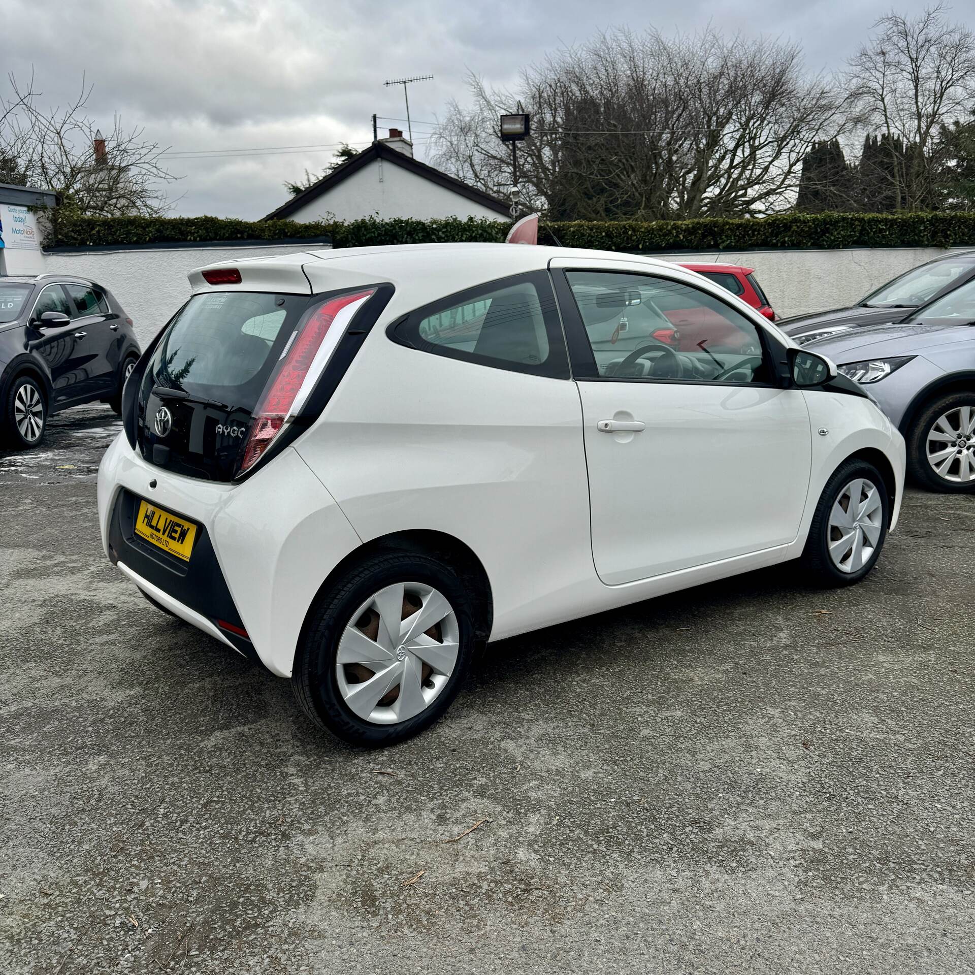 Toyota Aygo HATCHBACK in Down