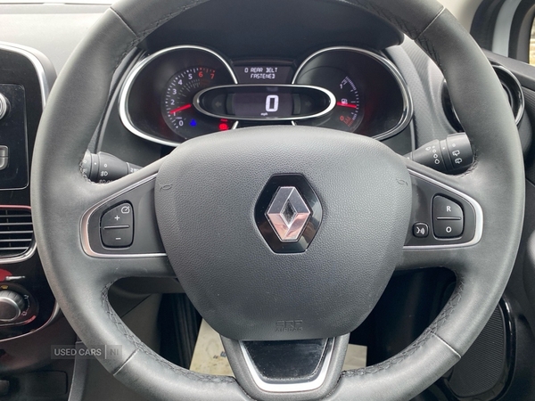 Renault Clio HATCHBACK in Derry / Londonderry