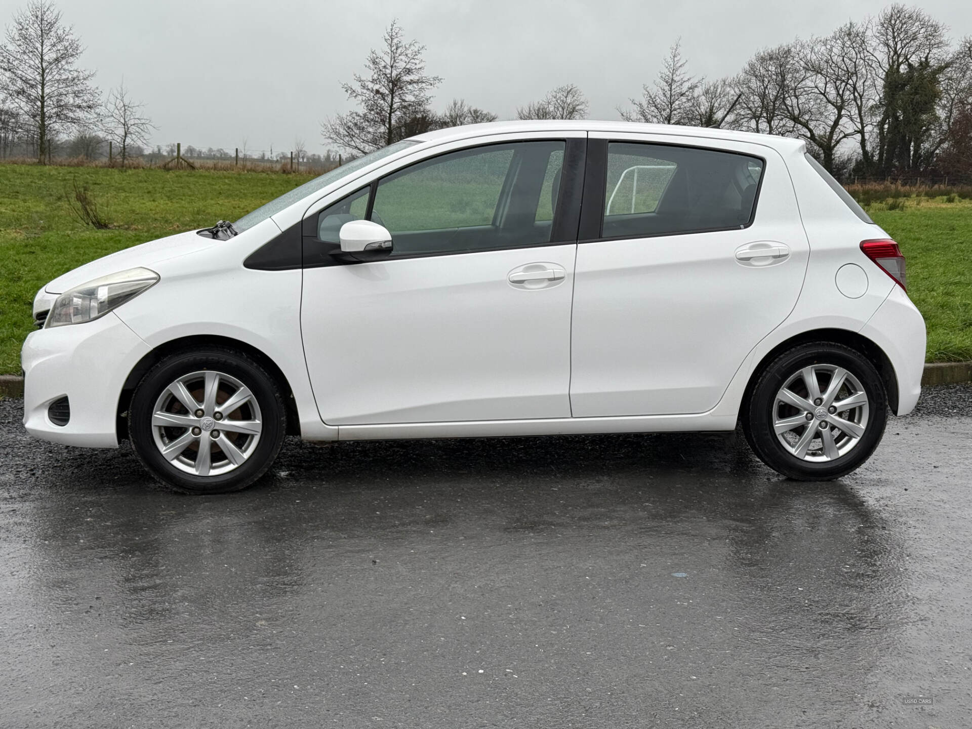 Mar 2013 Toyota Yaris 1.33 VVT-i TR 5dr