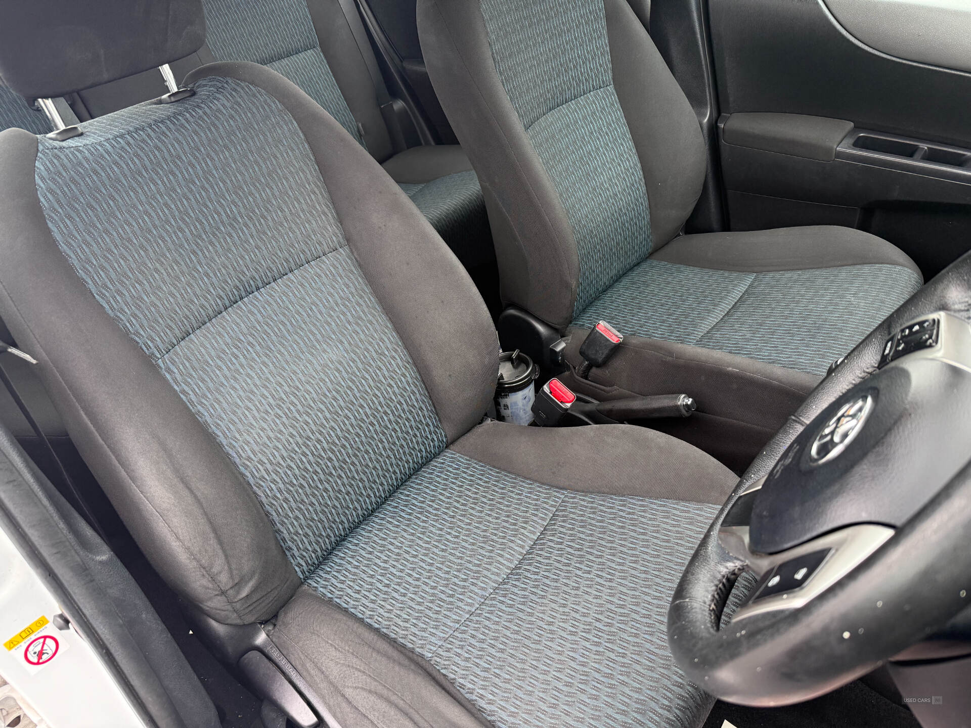 Mar 2013 Toyota Yaris 1.33 VVT-i TR 5dr