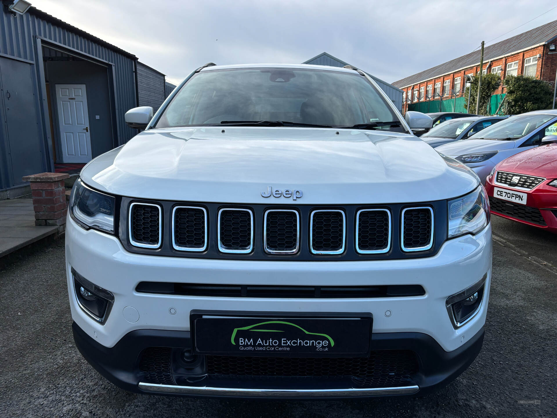 Jeep Compass SW in Down